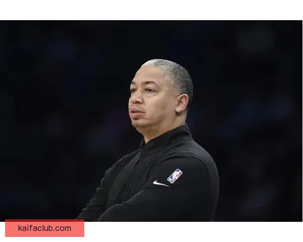 泰伦-卢承诺继续执教快船 将全力保障邓恩合同权益